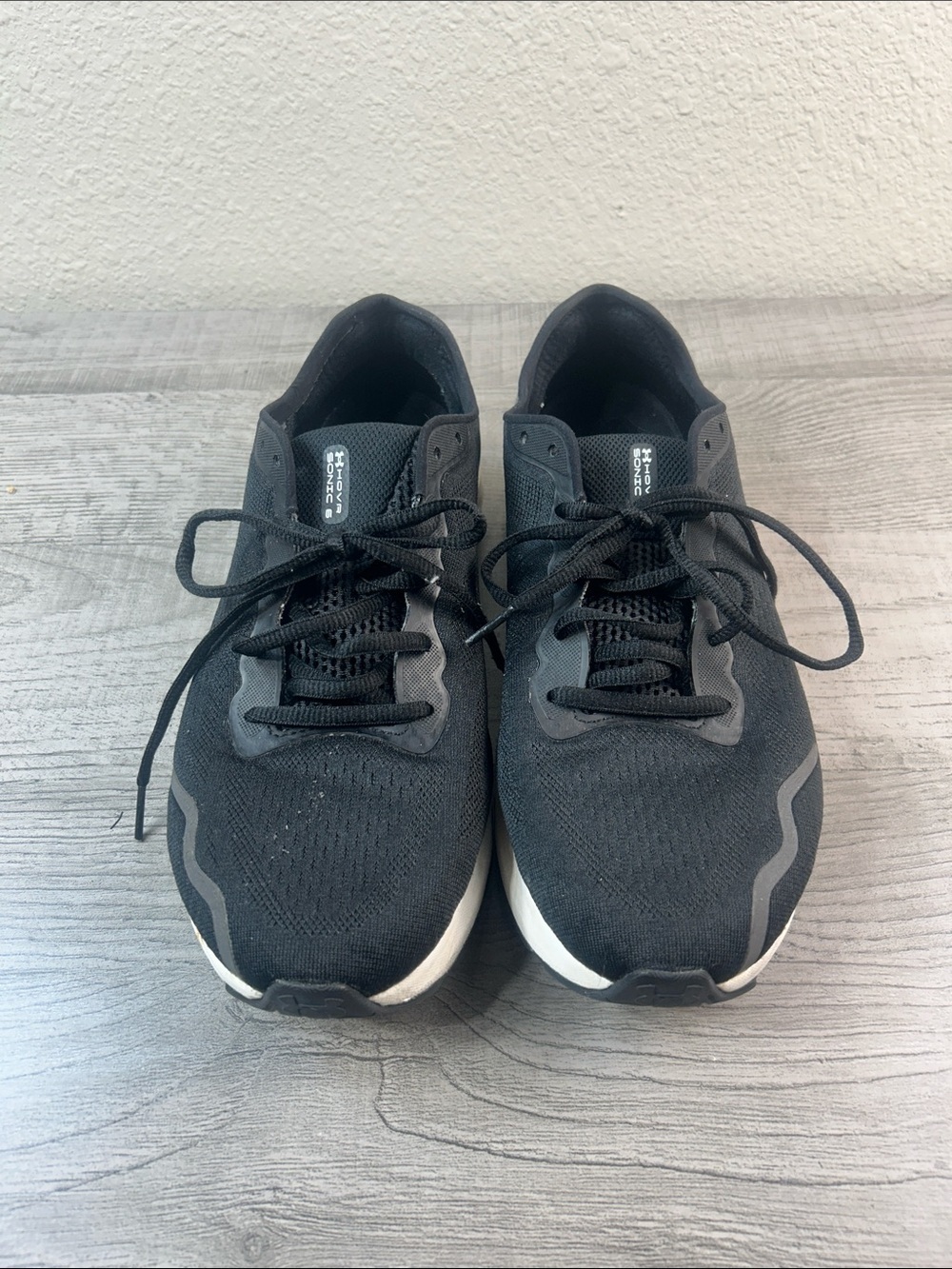 Under Armour Black and White Athletic Sneakers Size 10 Men’s - Picture 3 of 9